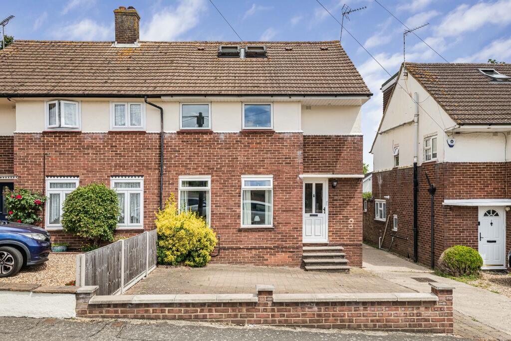 Main image of property: Shillitoe Avenue, Potters Bar, EN6