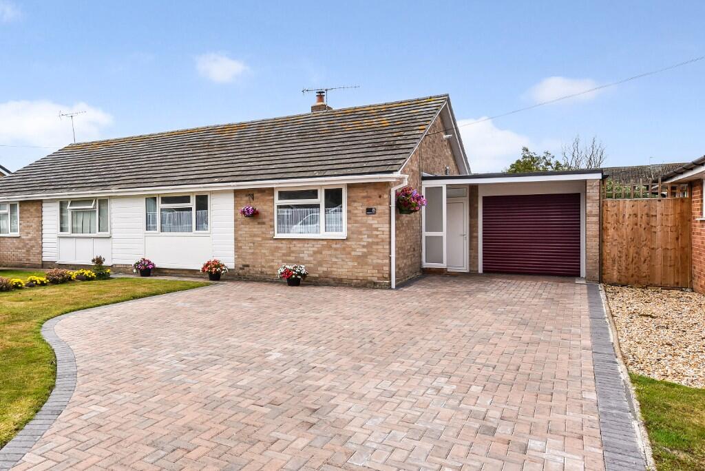 Main image of property: Walberton Close, Felpham, Bognor Regis, West Sussex, PO22