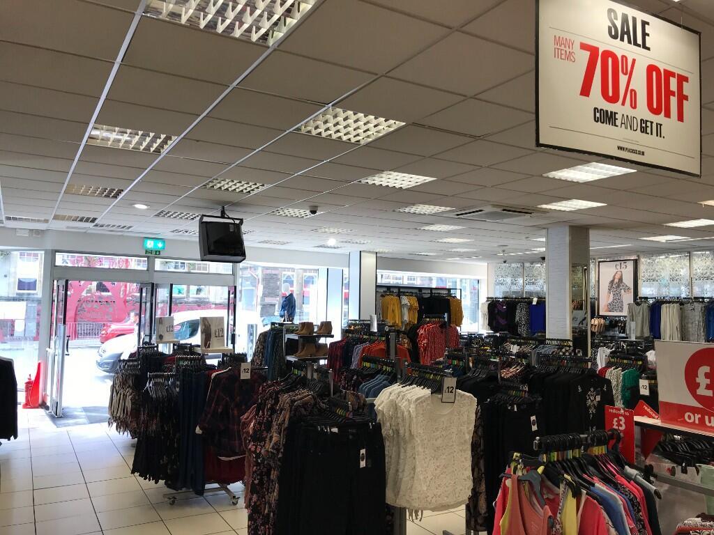 Store photo