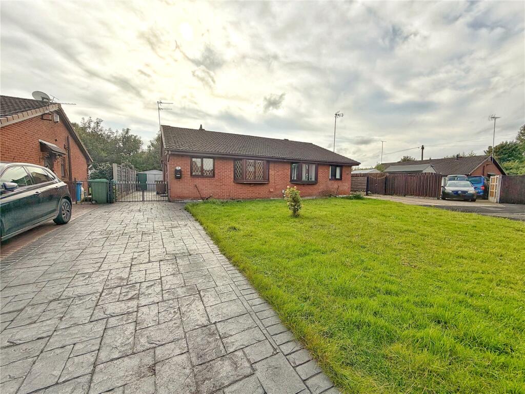 Main image of property: Sundew Place, Middleton, Manchester, M24