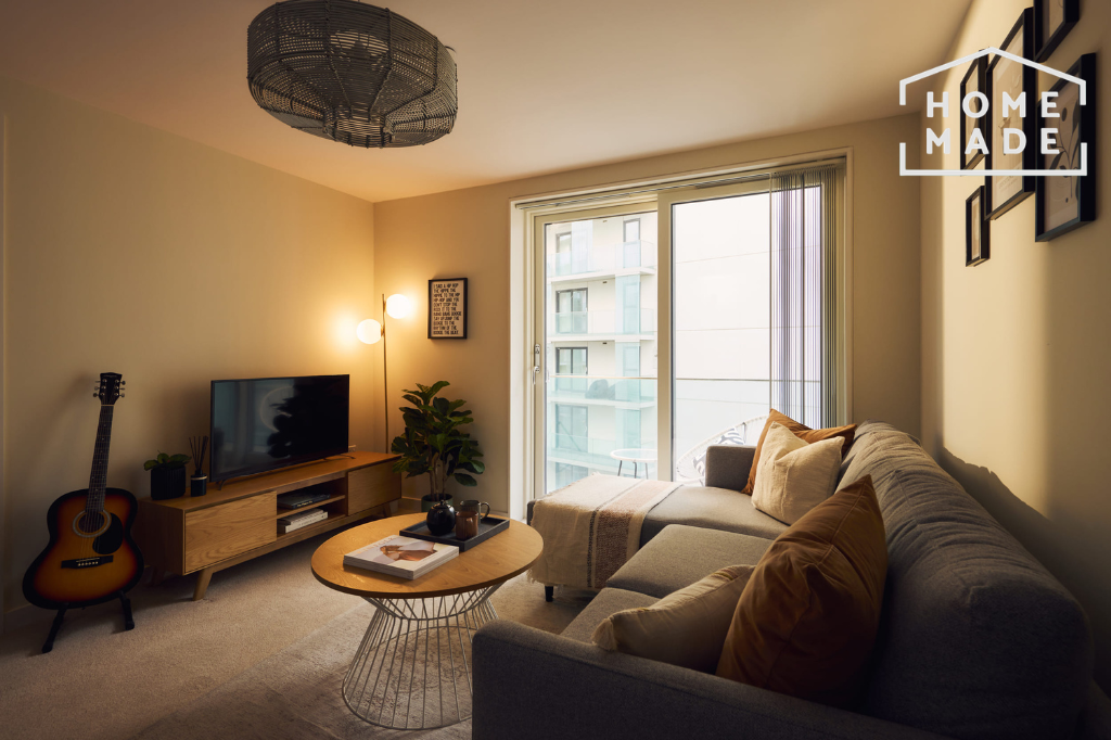 Main image of property: Chapel Wharf, Salford, M3