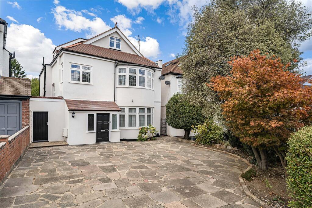 Main image of property: Chandos Avenue, Whetstone, N20