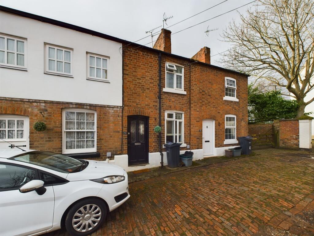 Main image of property: Overleigh Terrace, Handbridge, CH4