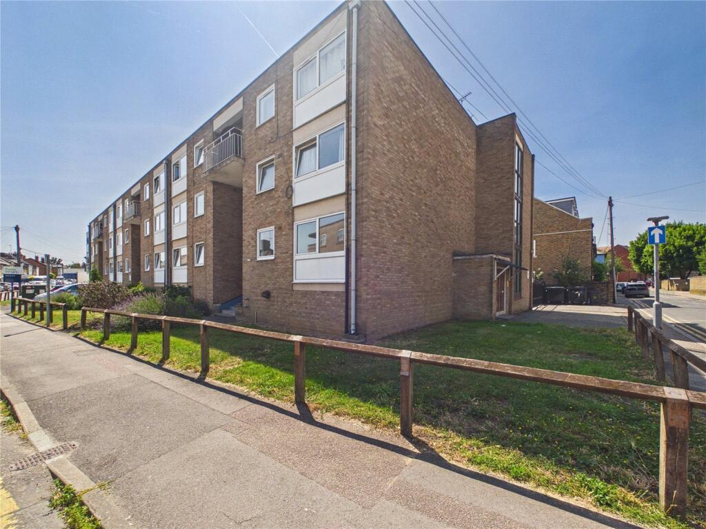 Main image of property: Mildmay Court, Mildmay Road, Chelmsford, Essex, CM2