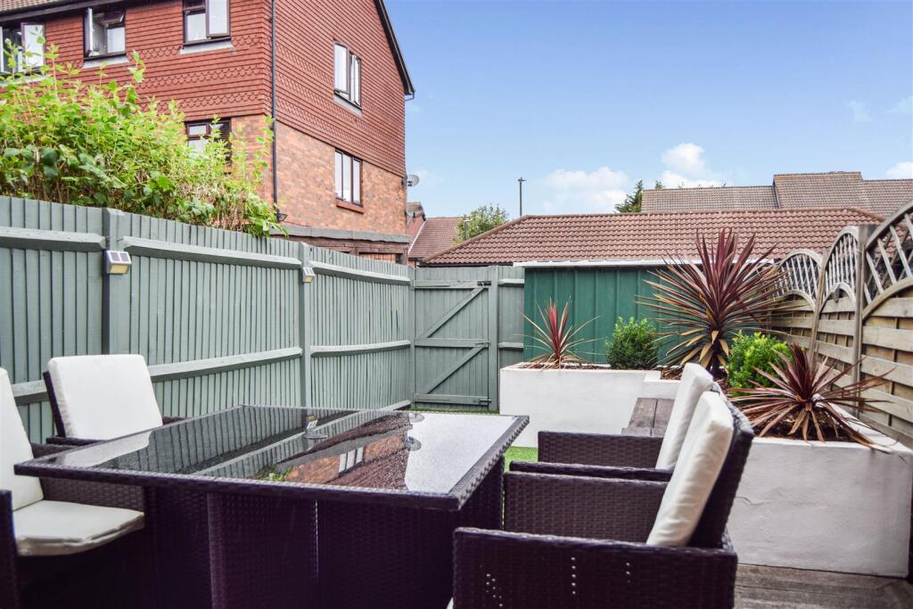 Main image of property: North Road, Wimbledon