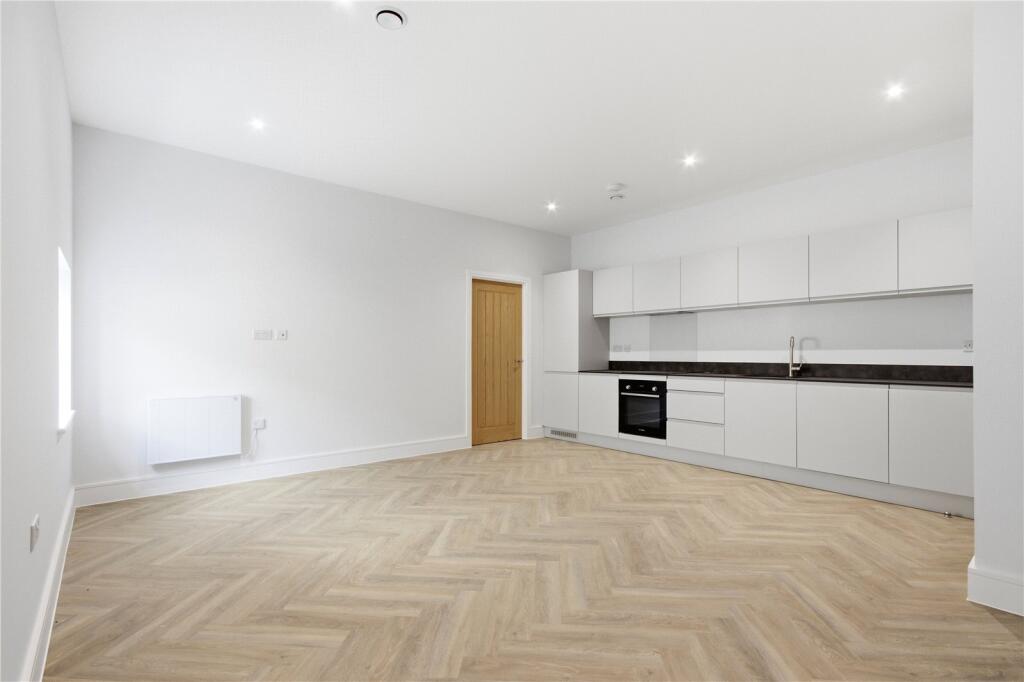 Main image of property: Brunswick Park Road, London, N11