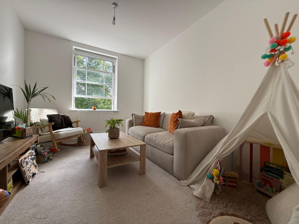 Main image of property: Nevill Terrace, Tunbridge Wells, TN2