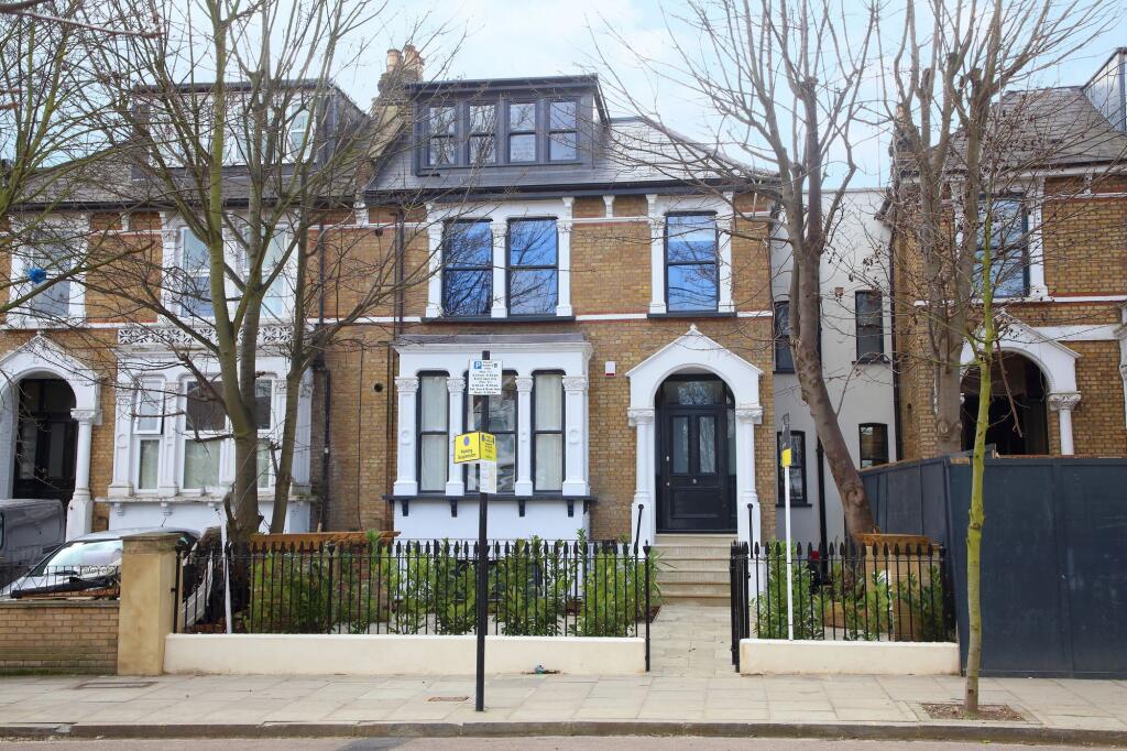 Main image of property: Queens Drive, London, N4