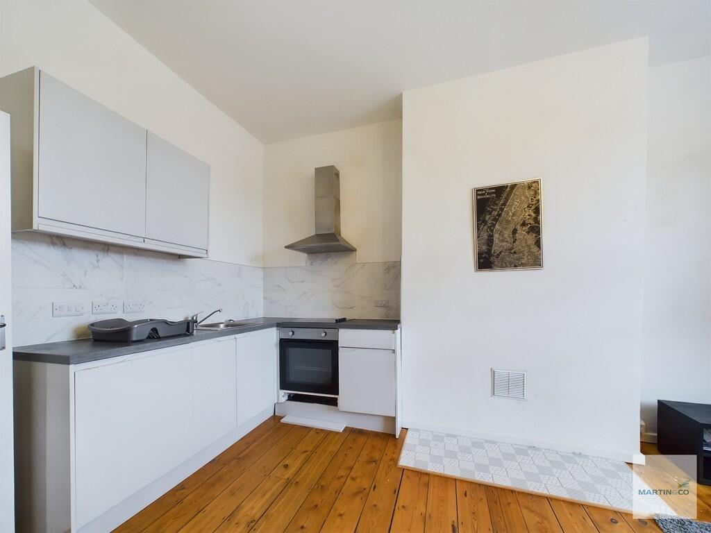 Main image of property: Elm Avenue, Mapperley