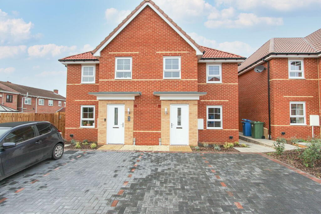 Main image of property: Farleigh Drive, Harworth, Doncaster, DN11