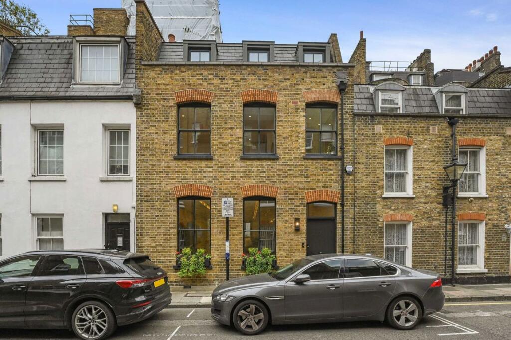 Main image of property: Bingham Place, Marylebone