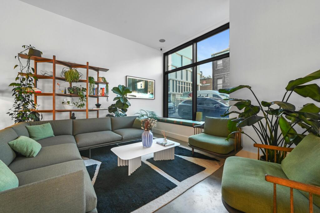 HTBC10WhiteLionStreet27.JPG