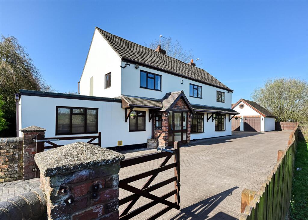 Main image of property: Awbridge Cottage, Union Lane, Trysull, South Staffordshire, WV5 7JD