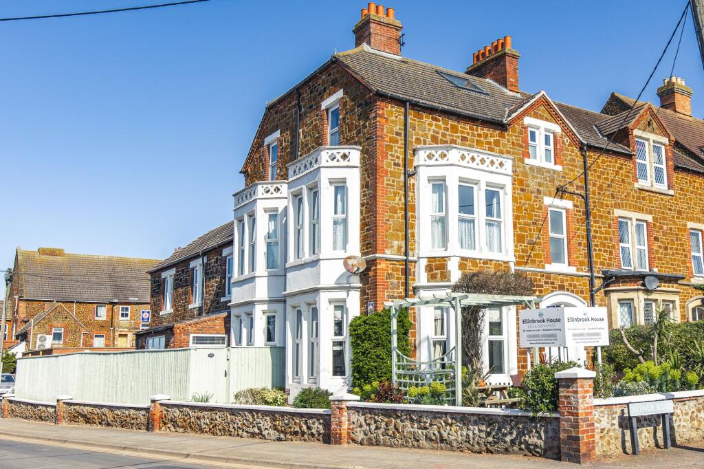 Main image of property: Hunstanton