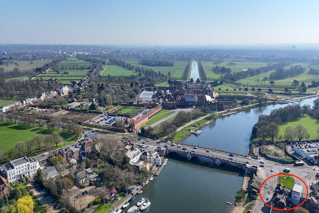 Main image of property: Bridge Road, East Molesey