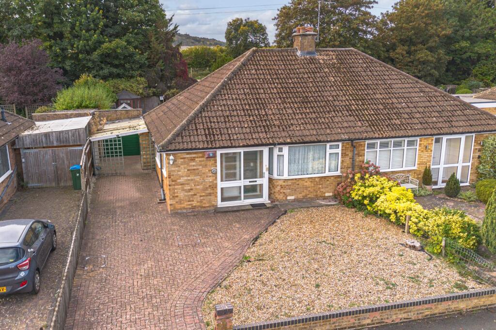 Main image of property: Thornton Crescent, Wendover, HP22