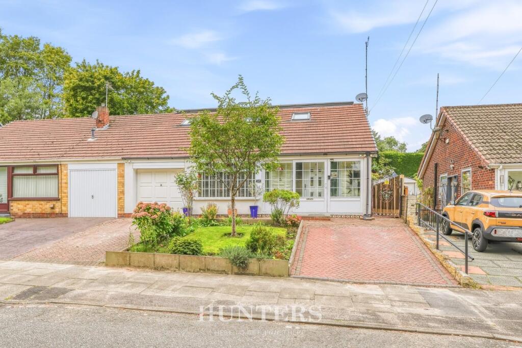 Main image of property: Kirkway, Alkrington, Middleton M24