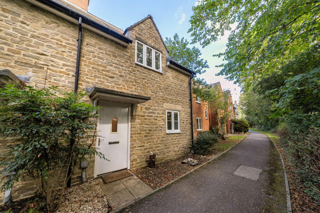 Main image of property: Hayday Close, Yarnton, Kidlington