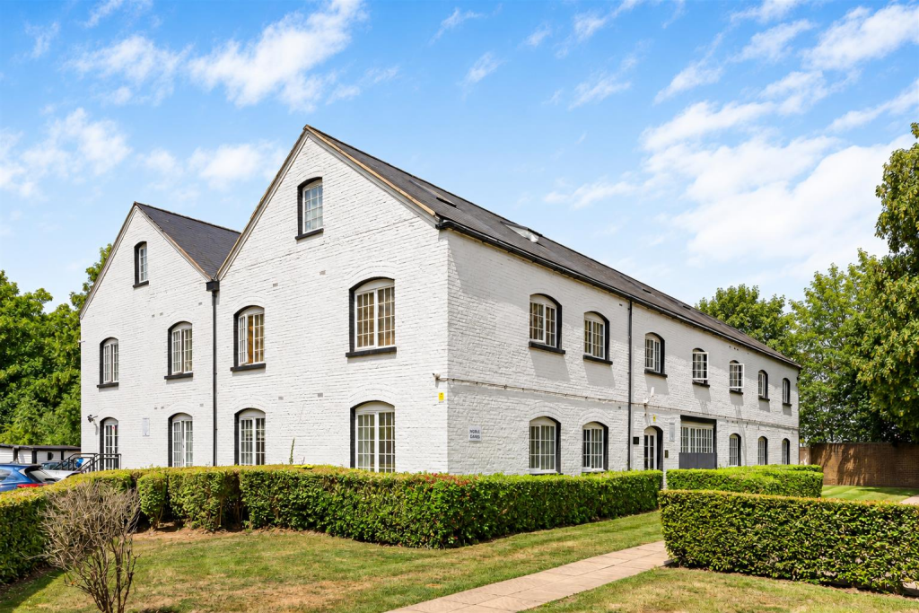 Main image of property: London Road, Mitcham