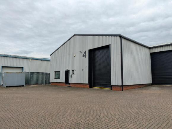 Denham Court Brunel Drive Newark 9.jpg