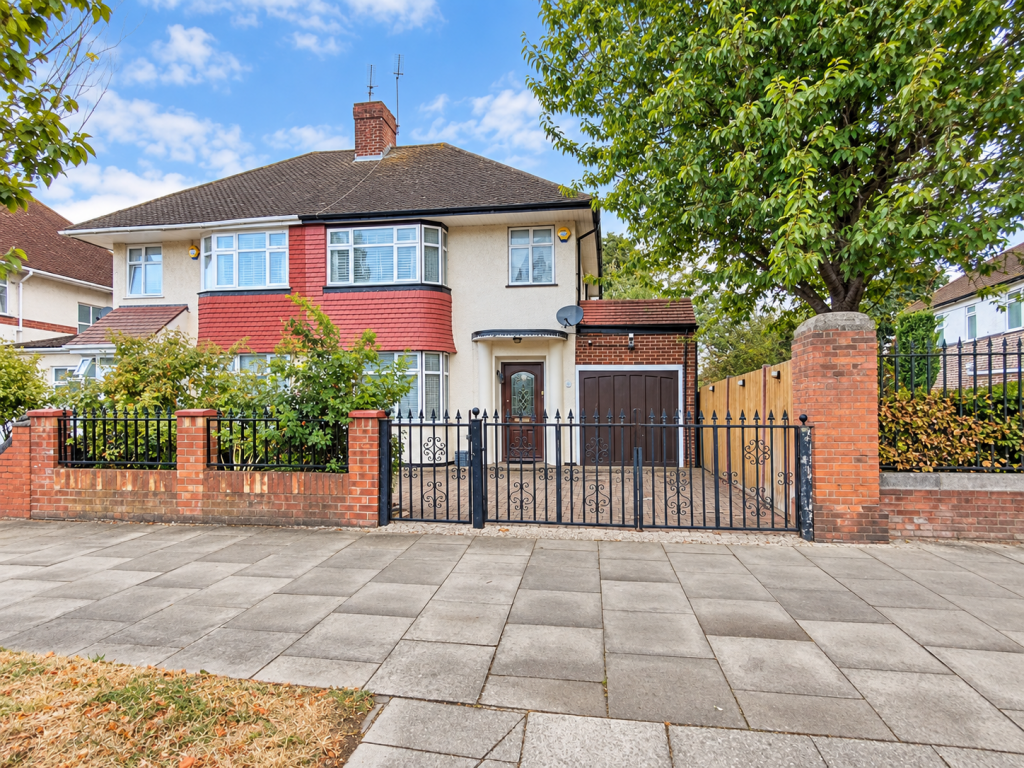 Main image of property: Thorncliffe Road, Southall, UB2