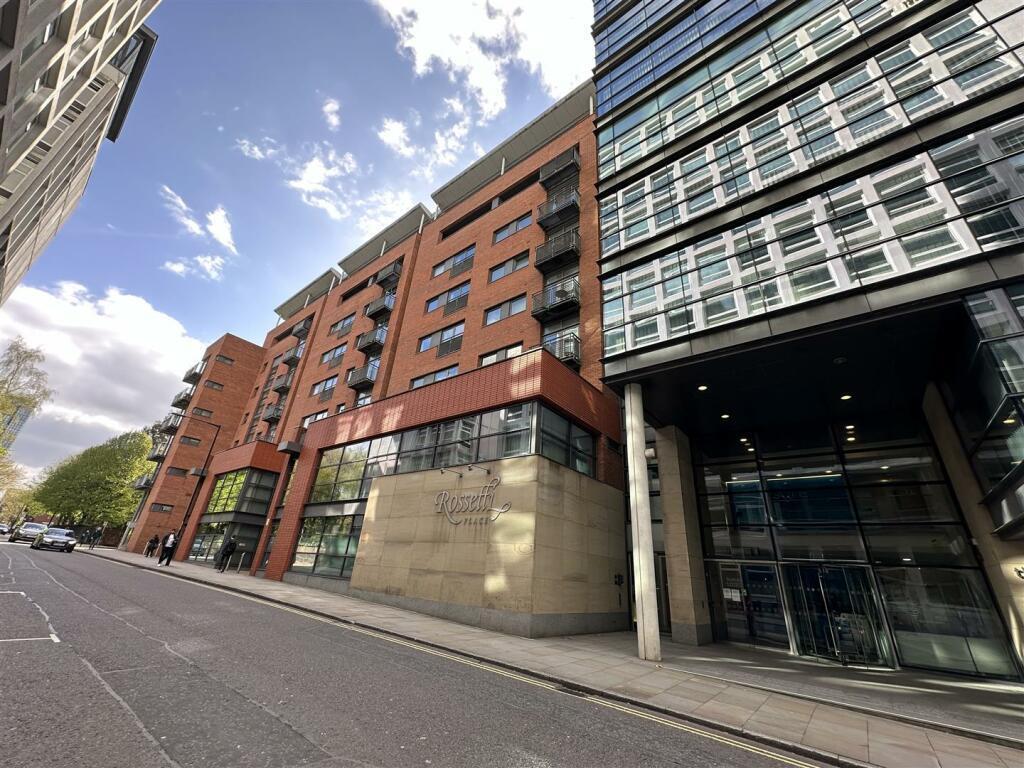 Main image of property: 103 Rossetti Place, Lower Byrom Street, M3 4AN