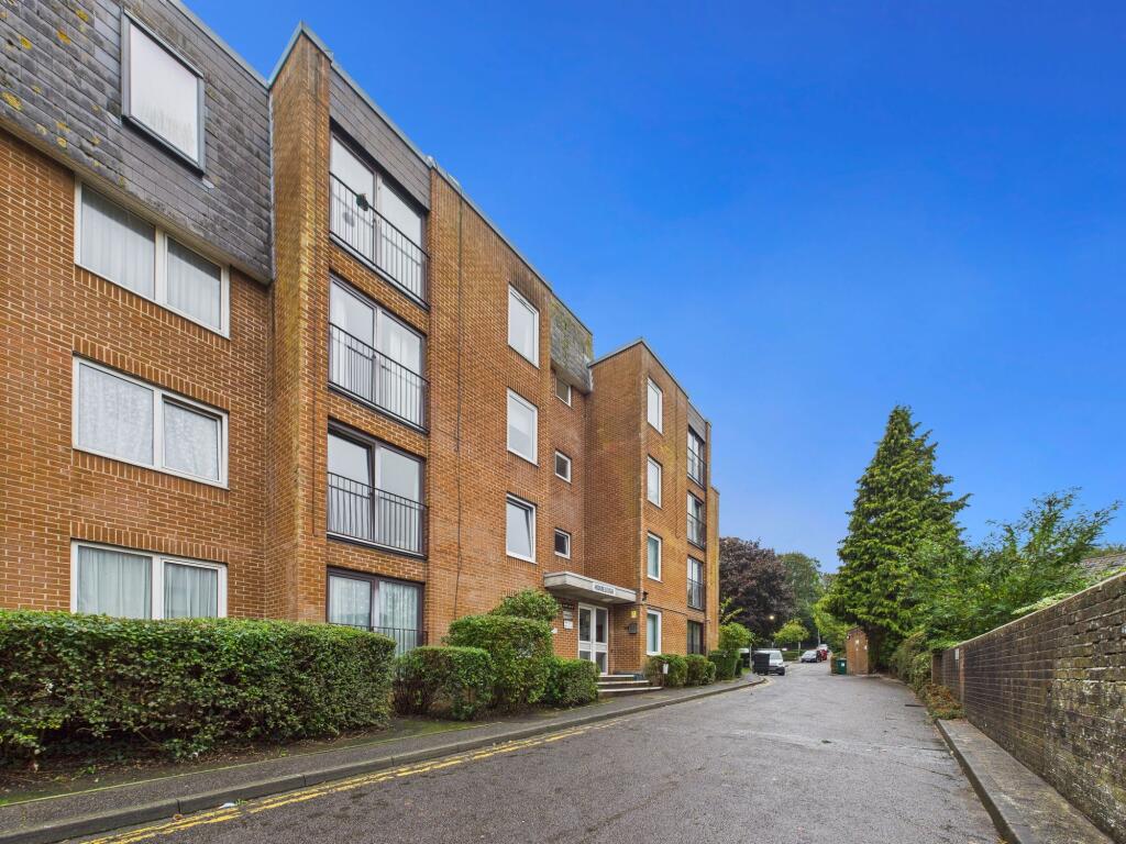 Main image of property: London Road, Patcham, BN1