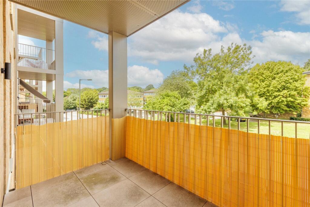 Main image of property: Inglis Way, London, NW7