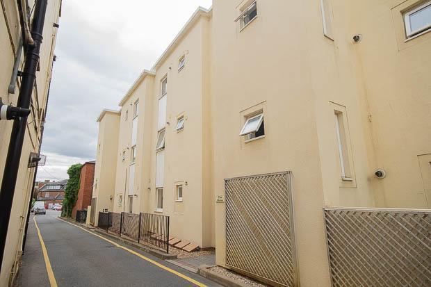 Main image of property: The Muse, Rose And Crown Passage, Cheltenham, GL50 4EG