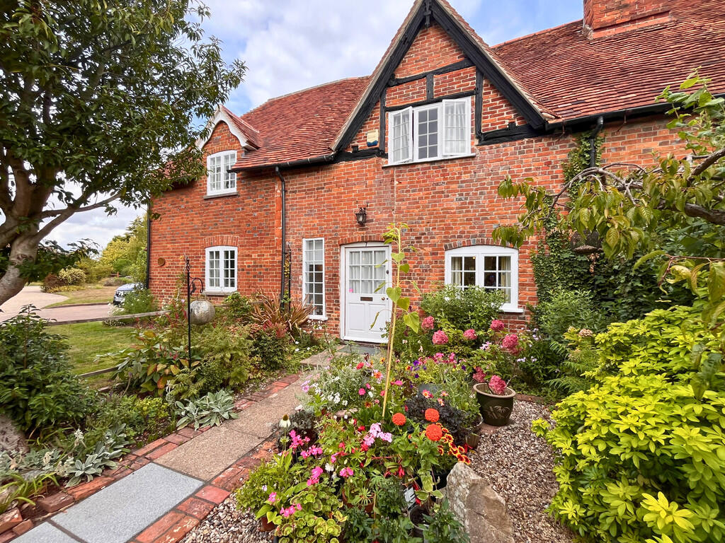 Main image of property: Forge Close, Kintbury