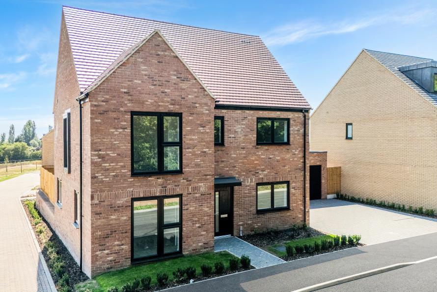 Main image of property: Kennel Lane,
Billericay,
Essex,
CM129RR