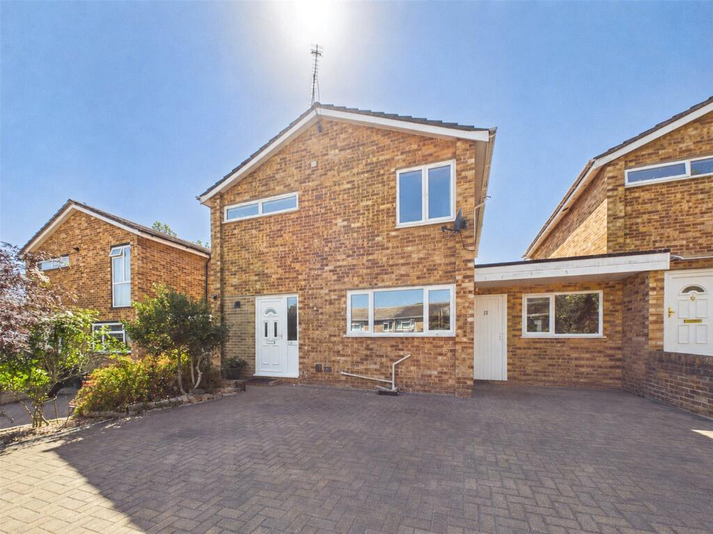 Main image of property: Pevensey Avenue, Caversham, Reading, Berkshire, RG4