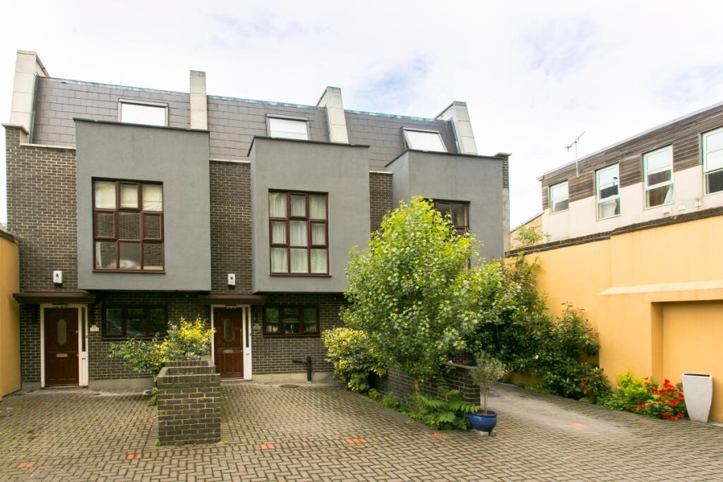 Main image of property: Larkhall Lane Clapham SW4
