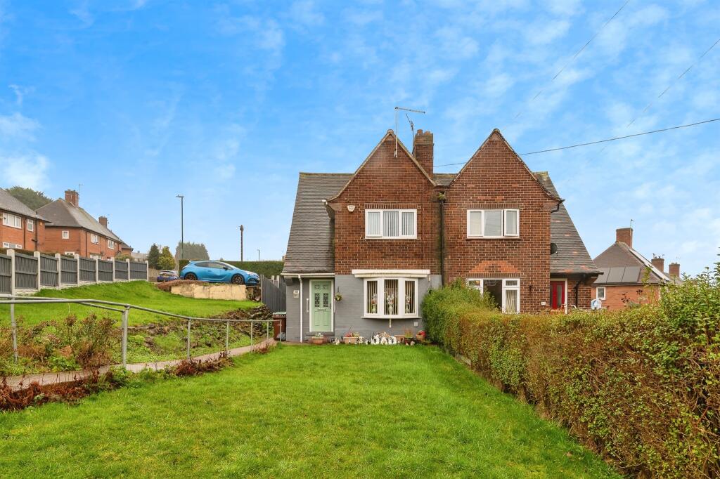 Main image of property: Landcroft Crescent, Nottingham