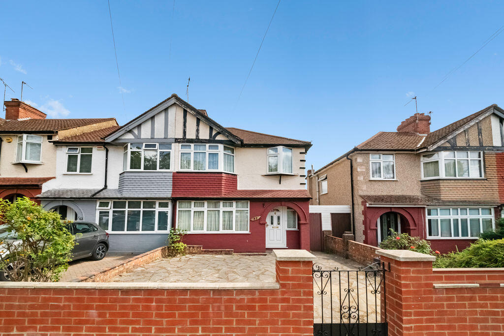 Main image of property: The Fairway, Northolt