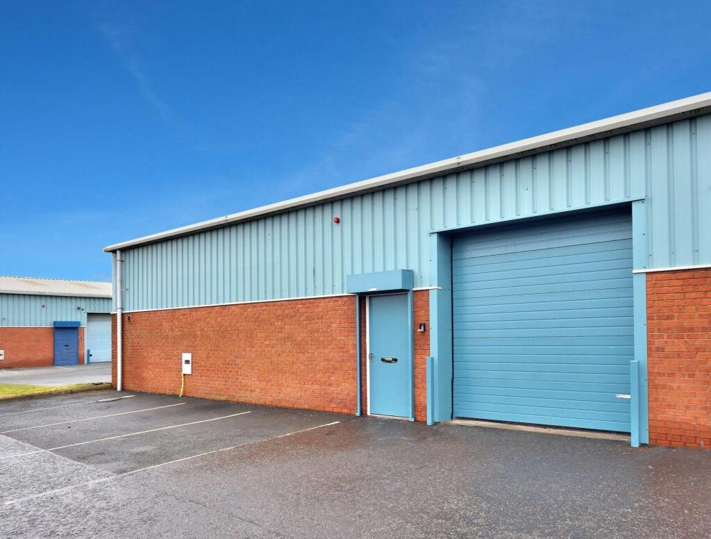 Main image of property: Unit 3, Mitchelston Industrial Estate, Kircaldy, KY1 3PB