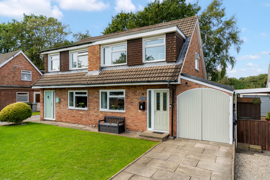 Main image of property: Heron Close, Knutsford