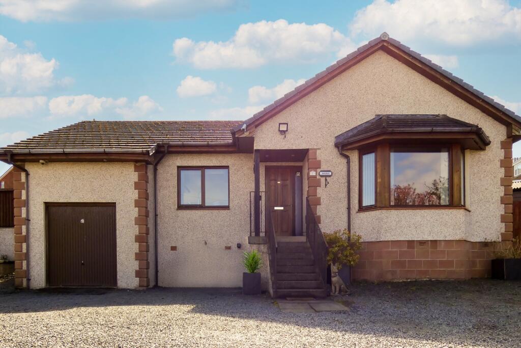 Main image of property: Innes Park Road, Skelmorlie, PA17