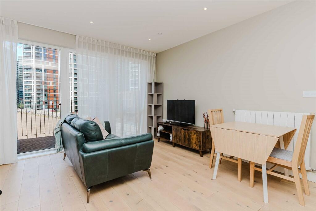 Main image of property: New Warren Lane, London, SE18