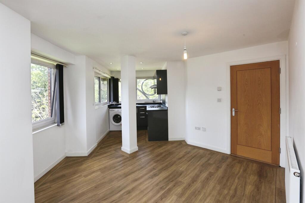 Main image of property: Wickham Road, Fareham