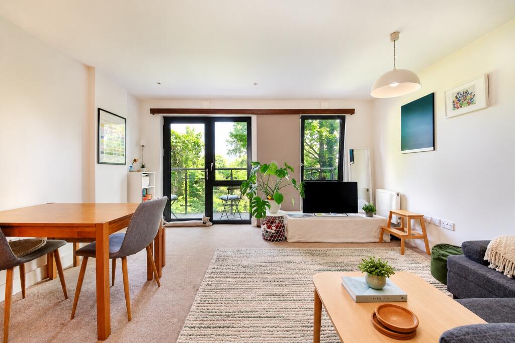 Main image of property: Gwynne Road,
Battersea Park, SW11