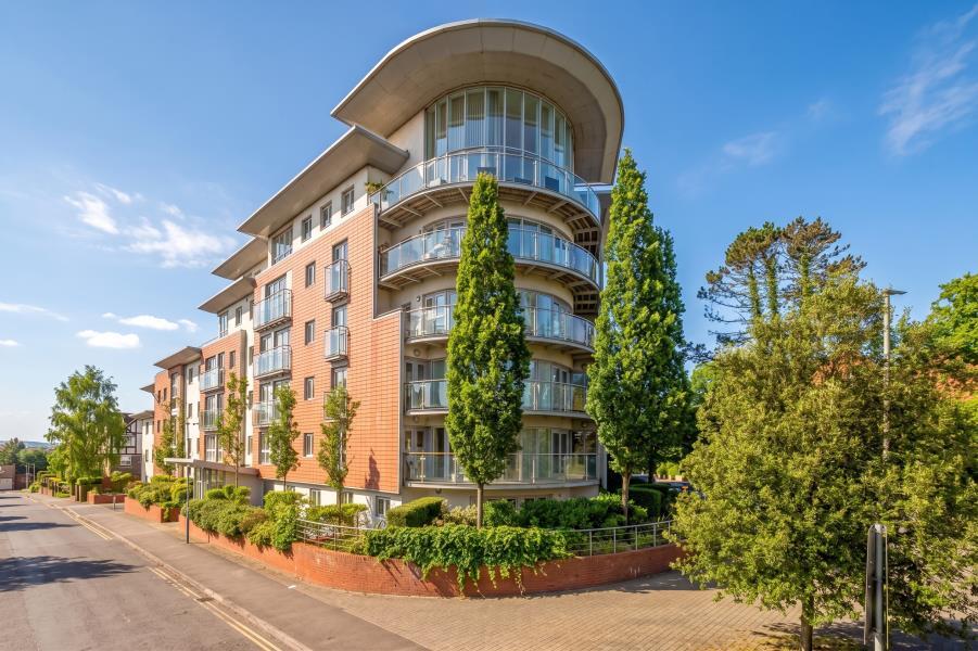 Main image of property: Woking, Surrey, GU21