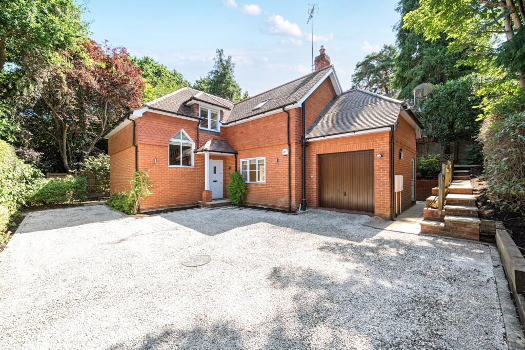 Main image of property: Pembroke Road, Woking, GU22