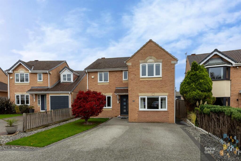 Main image of property: Richmond Park Avenue, Roberttown