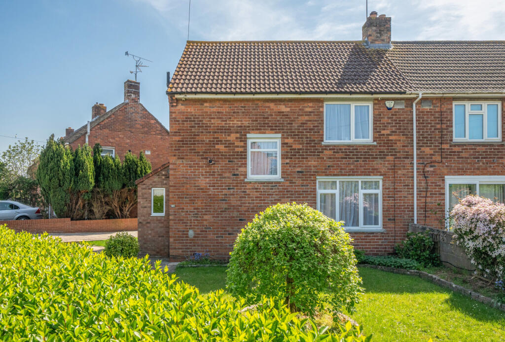 Main image of property: Staveley Crescent, Bristol, Somerset, BS10