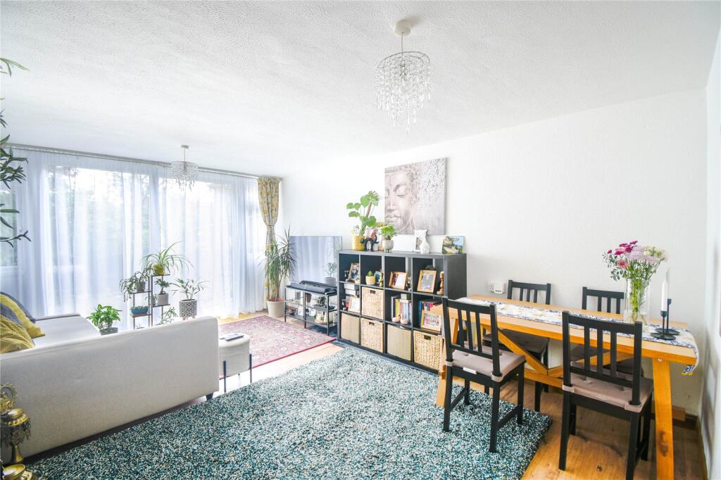 Main image of property: Dovedale Close, Harefield, Uxbridge, UB9