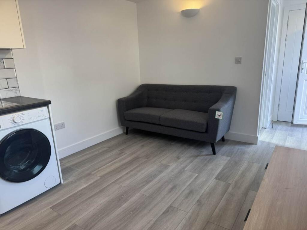Main image of property: Penarth Road, Grangetown, Cardiff