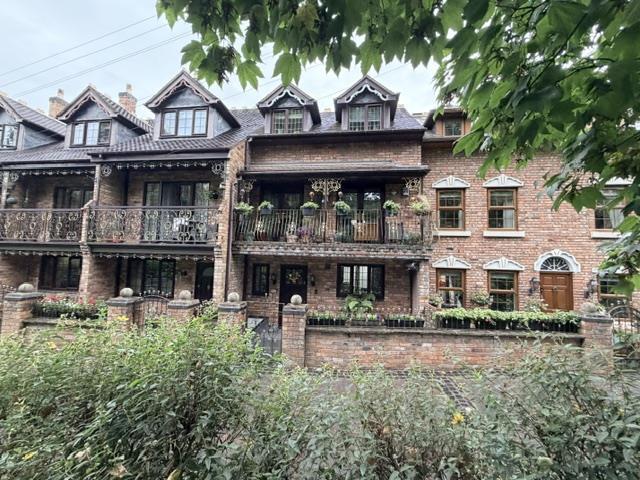 Main image of property: The Courtyard, Hill Street, Walsall