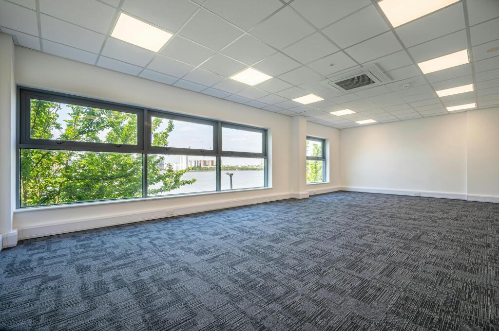 UNIT C ANCHORAGE POINT CHARLTON LONDON SE7_055.jpg