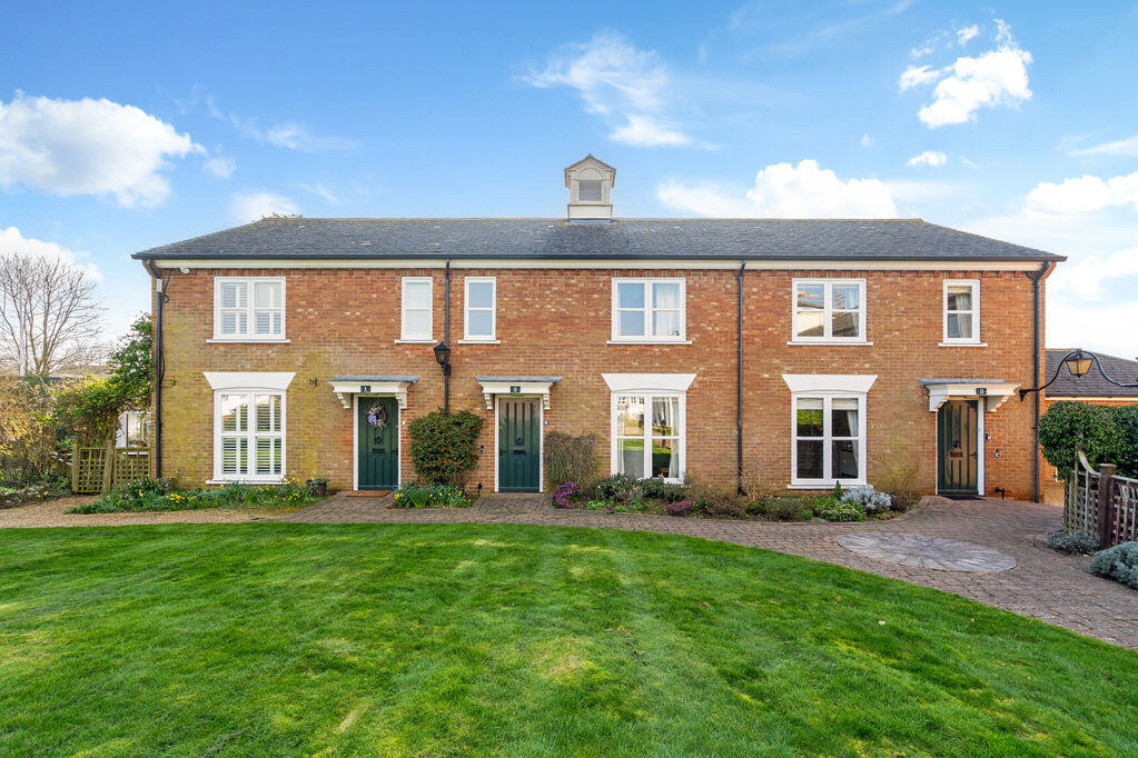 Main image of property: Dunchurch Hall, Rugby